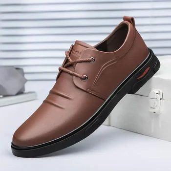 Кожени обувки Мъжки естествена кожа Изработени корейски бизнес официални облекла Заострени пръсти пролет тенденция допълнителна височина, черен Casual младоженец ср
