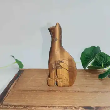 Търговия на едро естествени кристални занаяти животински скулптура ръчно издълбани тигрово око кристал за декорация HXE